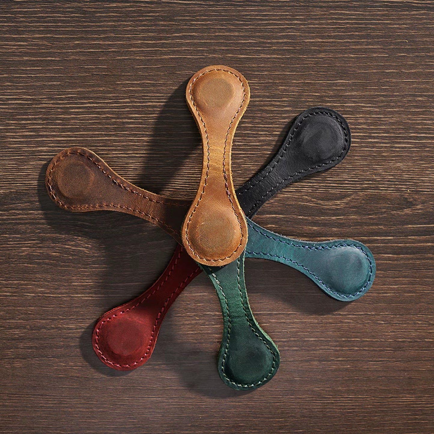 Genuine Leather Bookmark Clip Vintage Double-Sided Magnetic Book Mark Book Page Divider for Book Lover Writers Reader Stationery