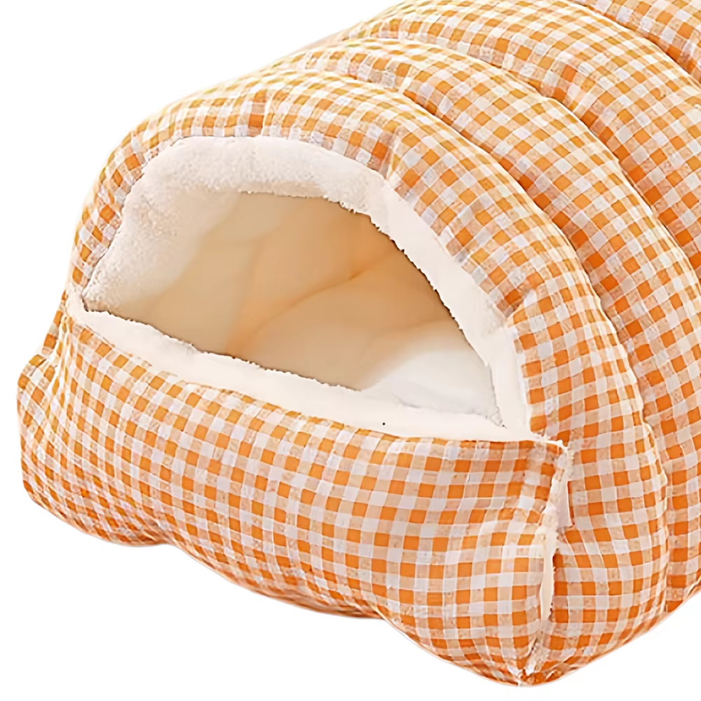 Winter Insulated Cat House - Enclosed Bed with Removable Arctic Fleece Mat and Self-Heating Technology, Waterproof Dog/Cat Bed