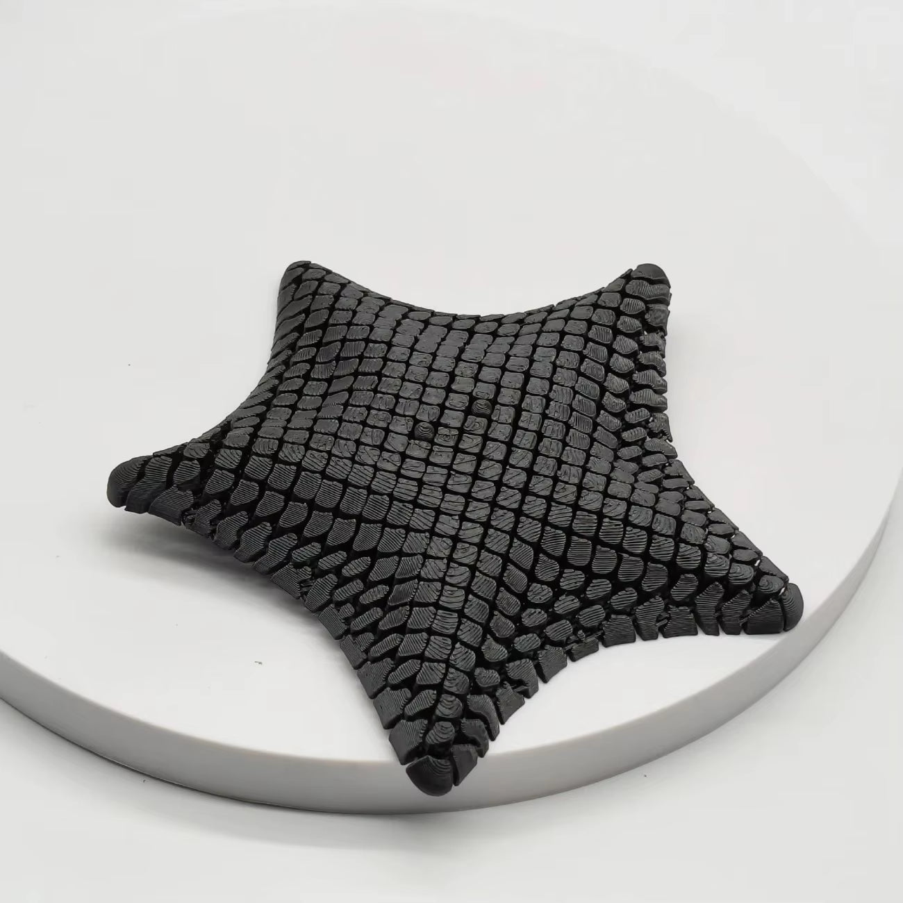 3D Printed Starfish 12Cm Ornament Marine Animal Decor Ocean Themed Desk Toy Movable Joints Stress Relief Gift for Home Office