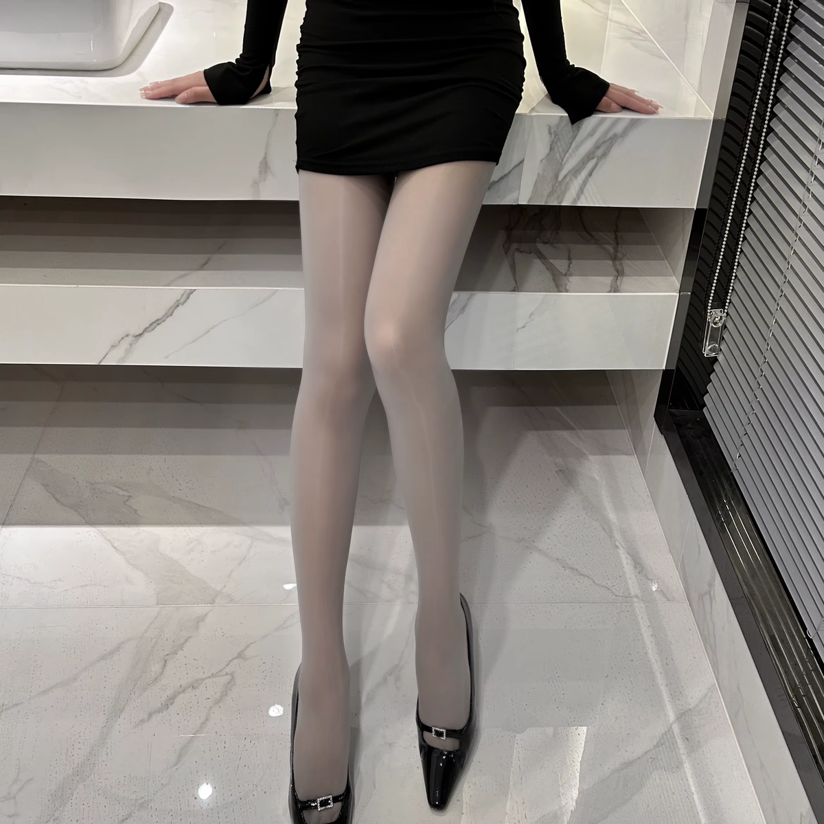 1Pc Sexy Horse Oil Tight High Elastic Stockings Mask Steel Stockings Lady Satin Shiny Ultra-Thin Long Socks Pantyhose